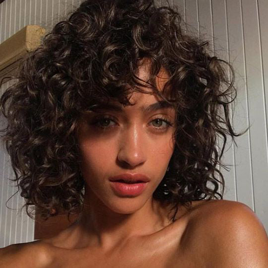 The 6 biggest hair mistakes people make, according to the creator of the Curly Girl Method
